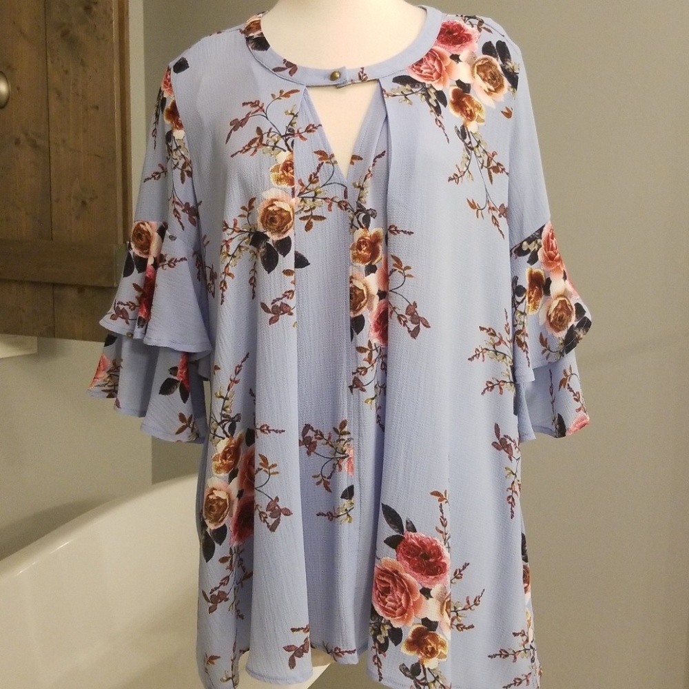 NEW Jodifl tunic top